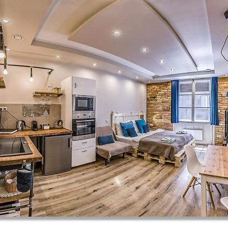 ดาวน์ทาวน์ บูทิก สวีท  Apartment บูดาเปสต์ ภายนอก รูปภาพ